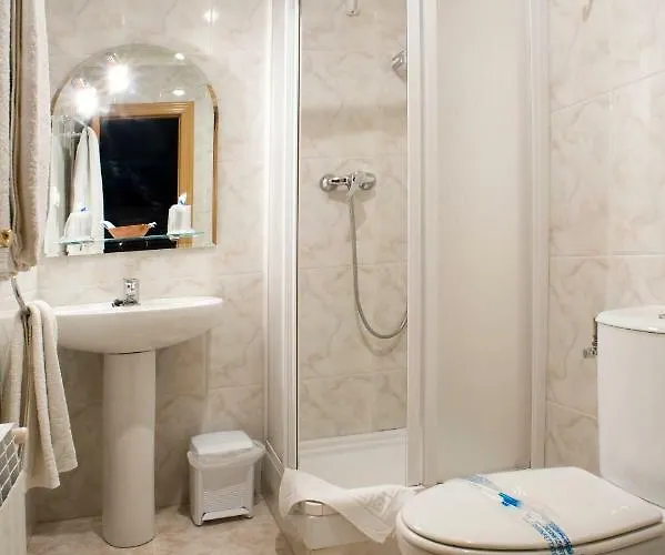 Domingo * Кинтанар-де-ла-Сьерра