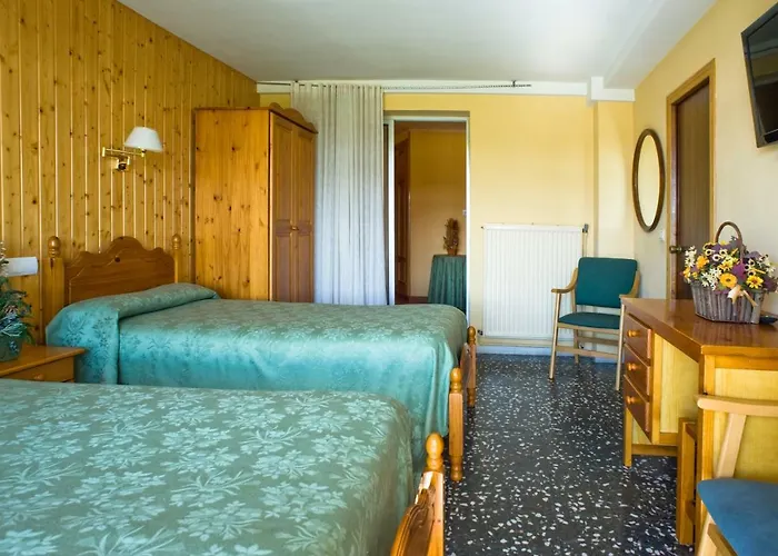 Гостевой дом Domingo Кинтанар-де-ла-Сьерра